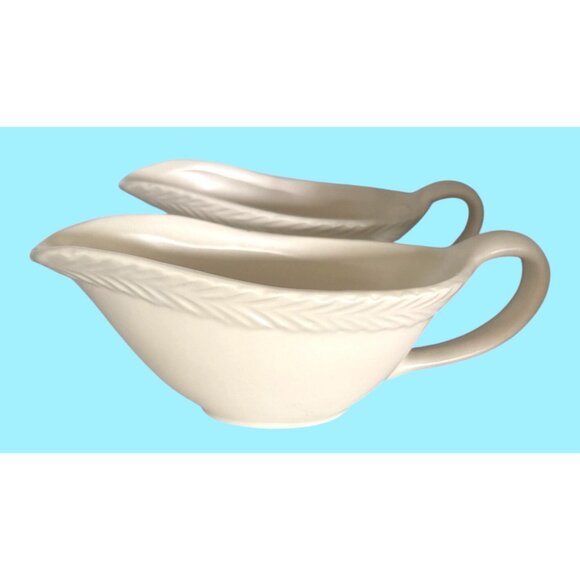 Bee & Willow Stoneware Gravy Boats Set Of 2 Cream Color Embossed Leaf Design - Picture 7 of 9